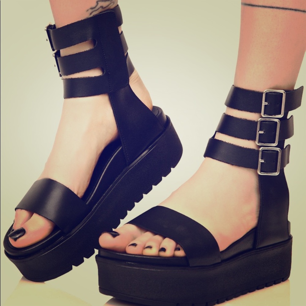 Platform sandals Shelly’s of London